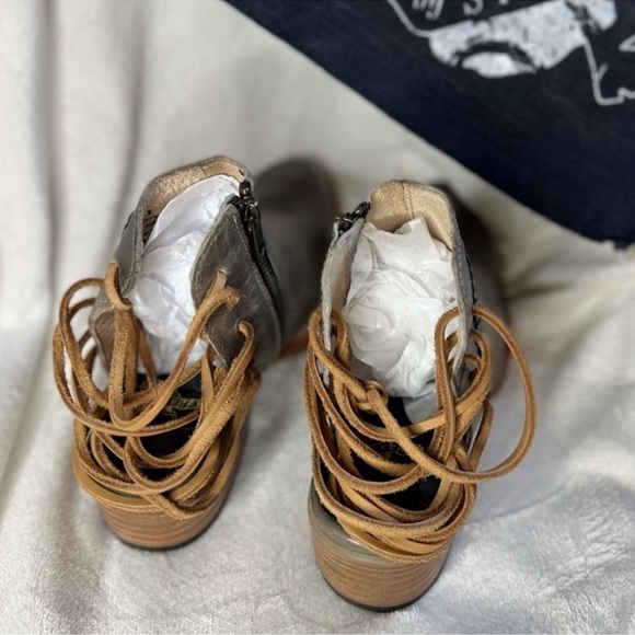 Freebird boots JoJo style size 8 - Picture 4 of 6